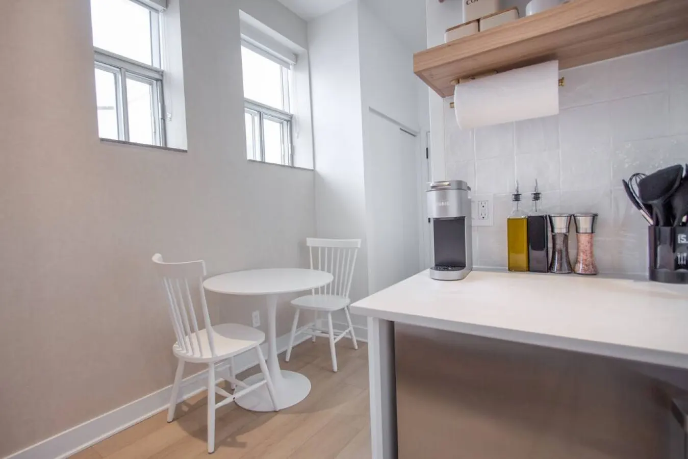Studio16/Plateau/St-Denis/Terraces/SelfCheck-In/AC 13