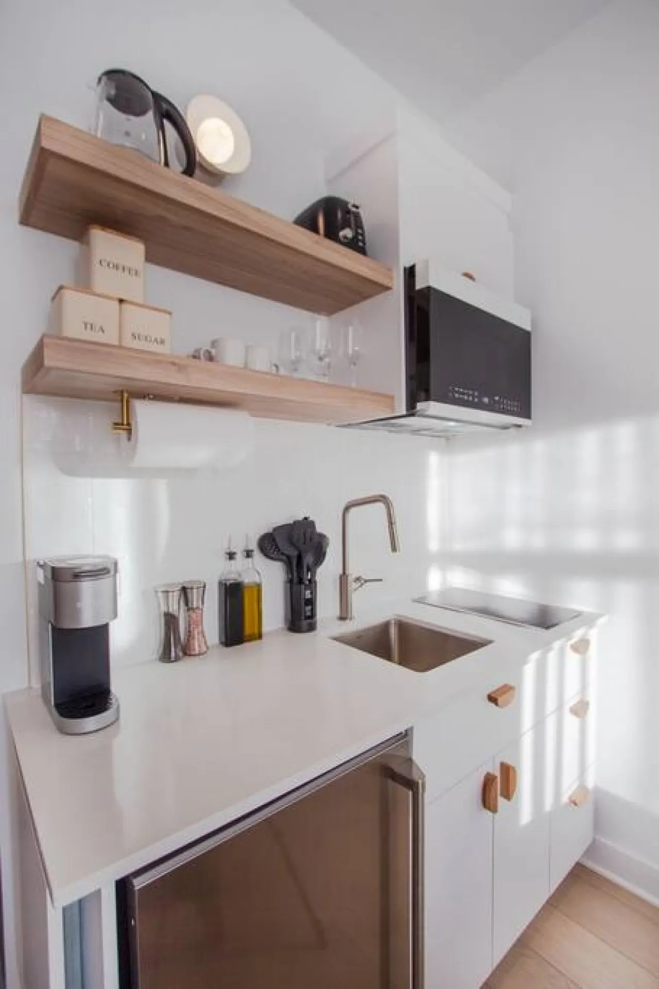 Studio16/Plateau/St-Denis/Terraces/SelfCheck-In/AC 15