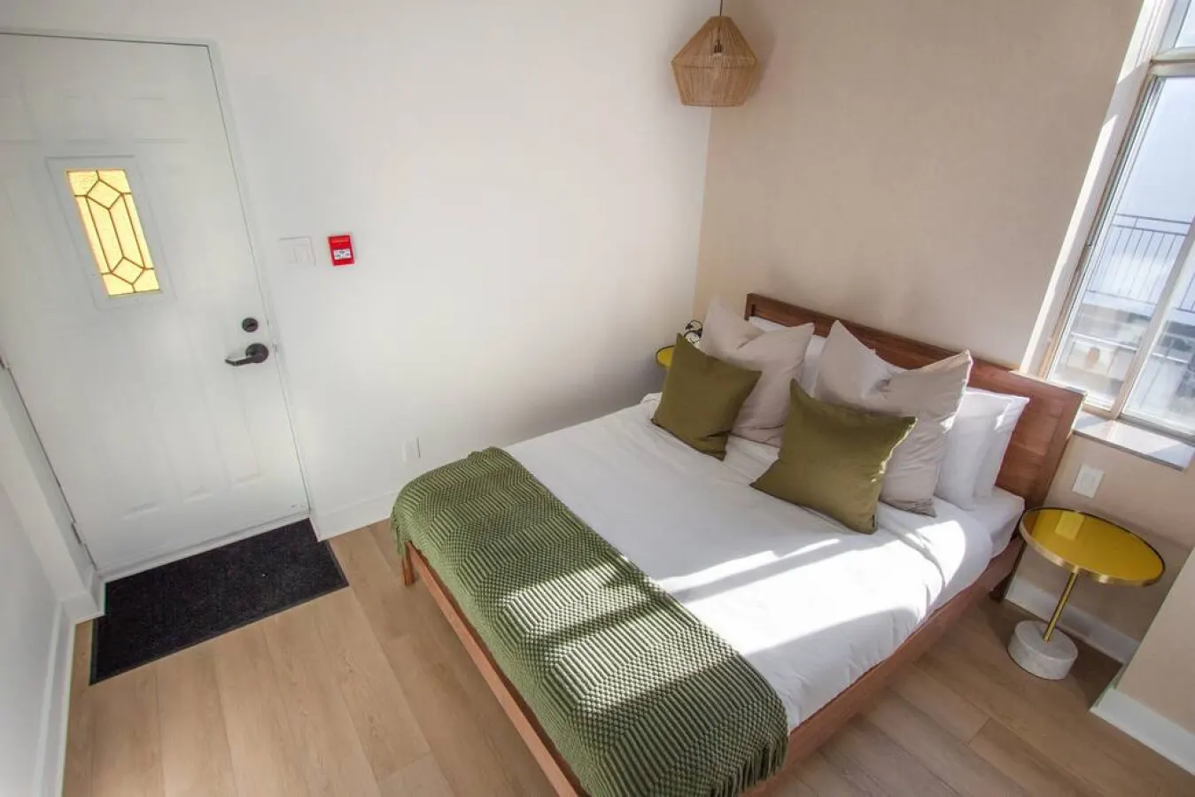 Studio16/Plateau/St-Denis/Terraces/SelfCheck-In/AC 8