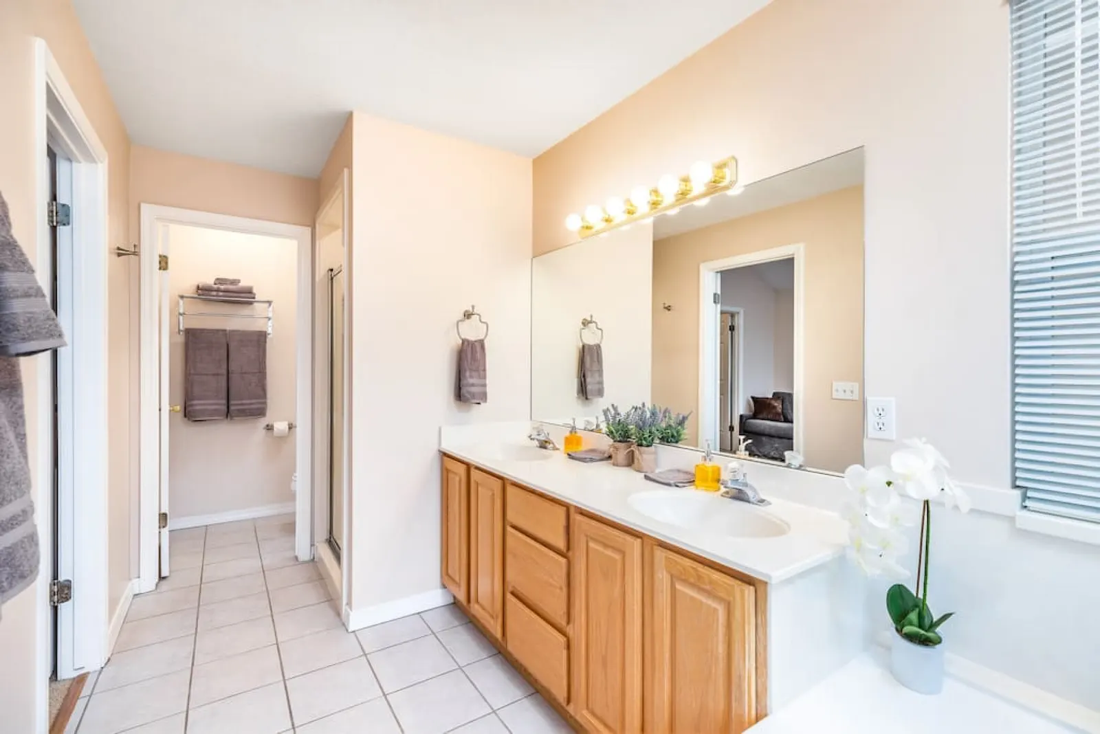 Cottonwood Canyon Basecamp Retreat - 5 Bathrooms 17
