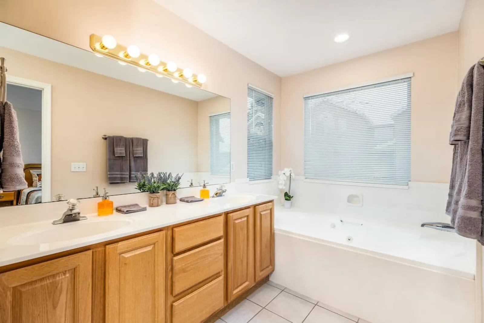 Cottonwood Canyon Basecamp Retreat - 5 Bathrooms 20