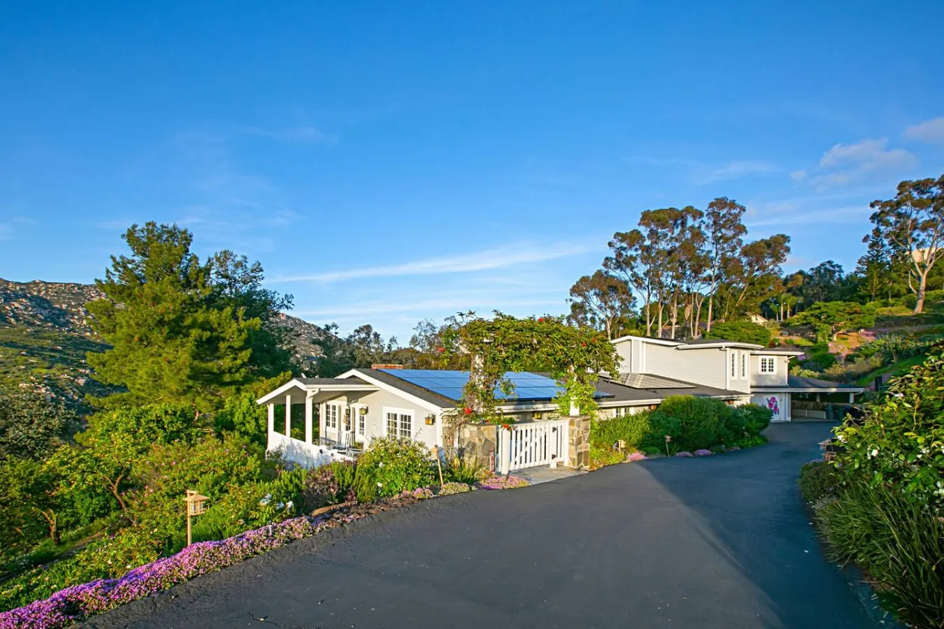 Private 2.5-Acre Nature Retreat with Pool, Spa & Water Slide 9