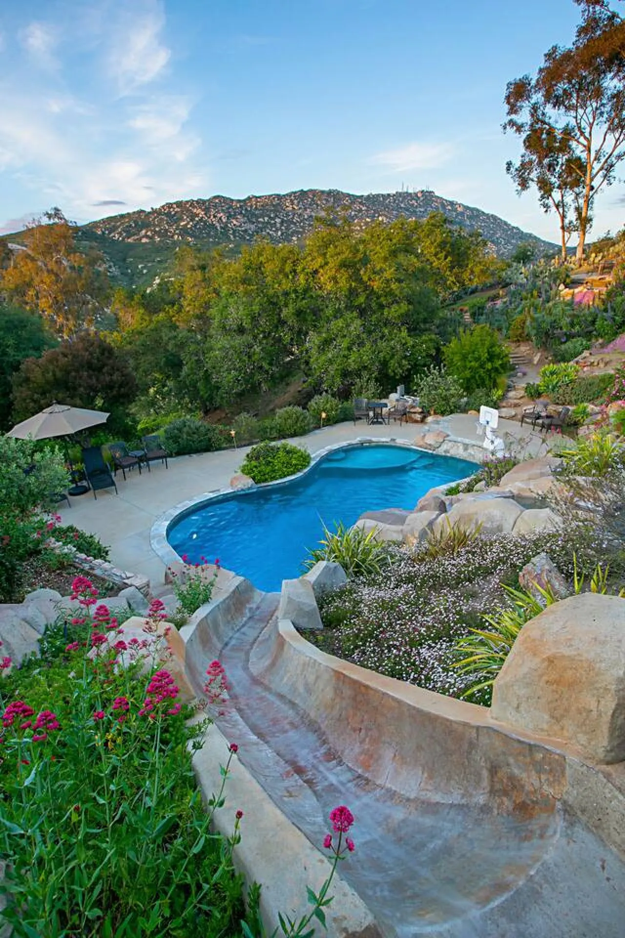 Private 2.5-Acre Nature Retreat with Pool, Spa & Water Slide 12