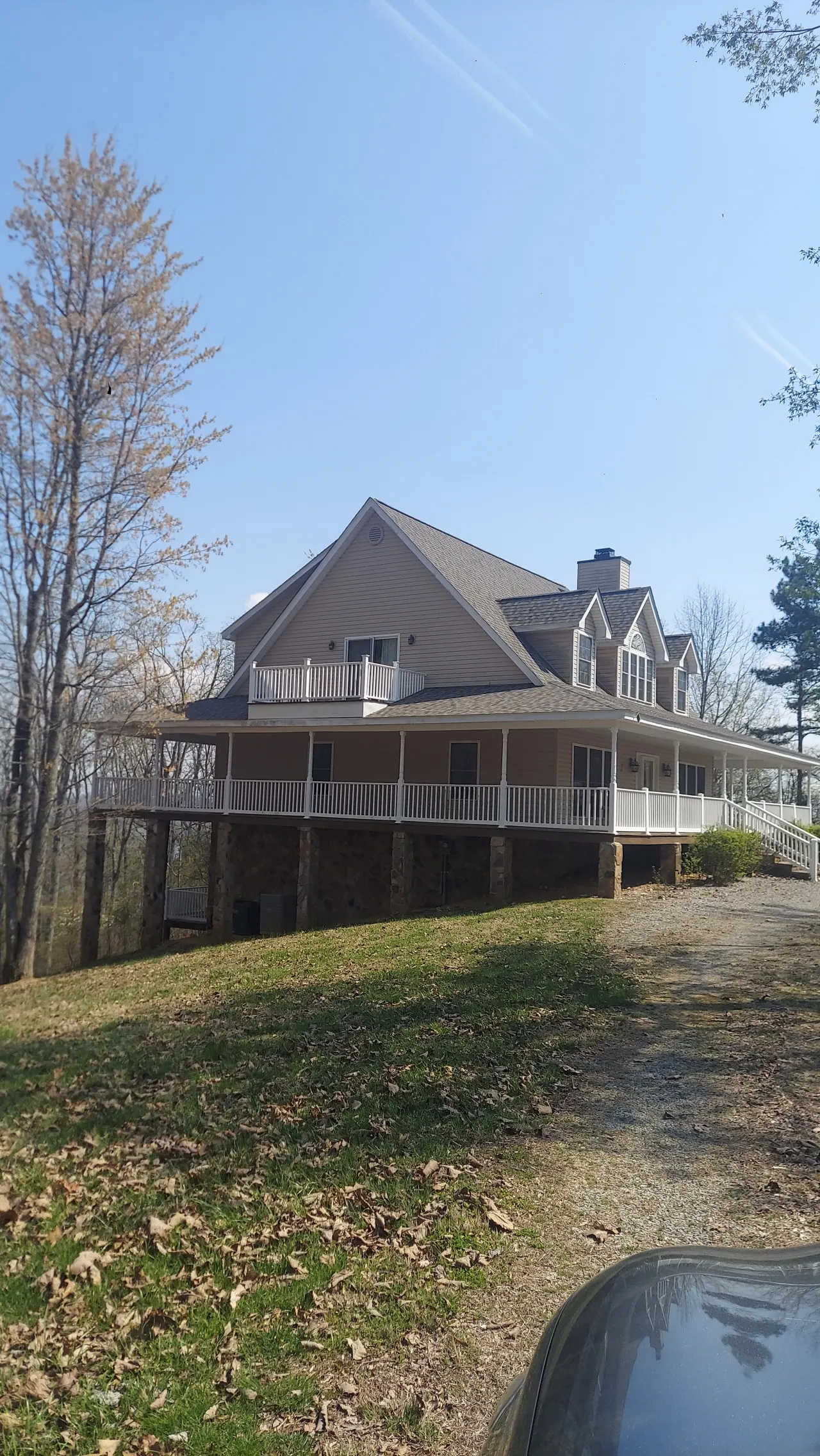 Molly’s Manor – Unwind, Gather & Breathe in the Lake Views — photo 2