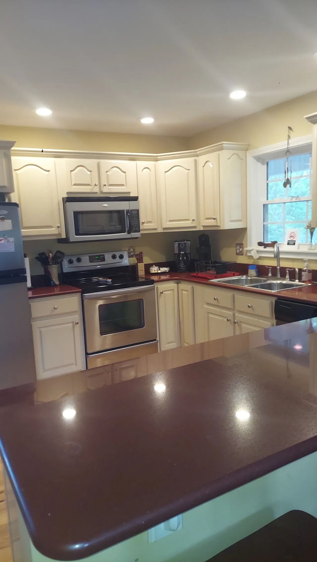 Molly’s Manor – Unwind, Gather & Breathe in the Lake Views 10