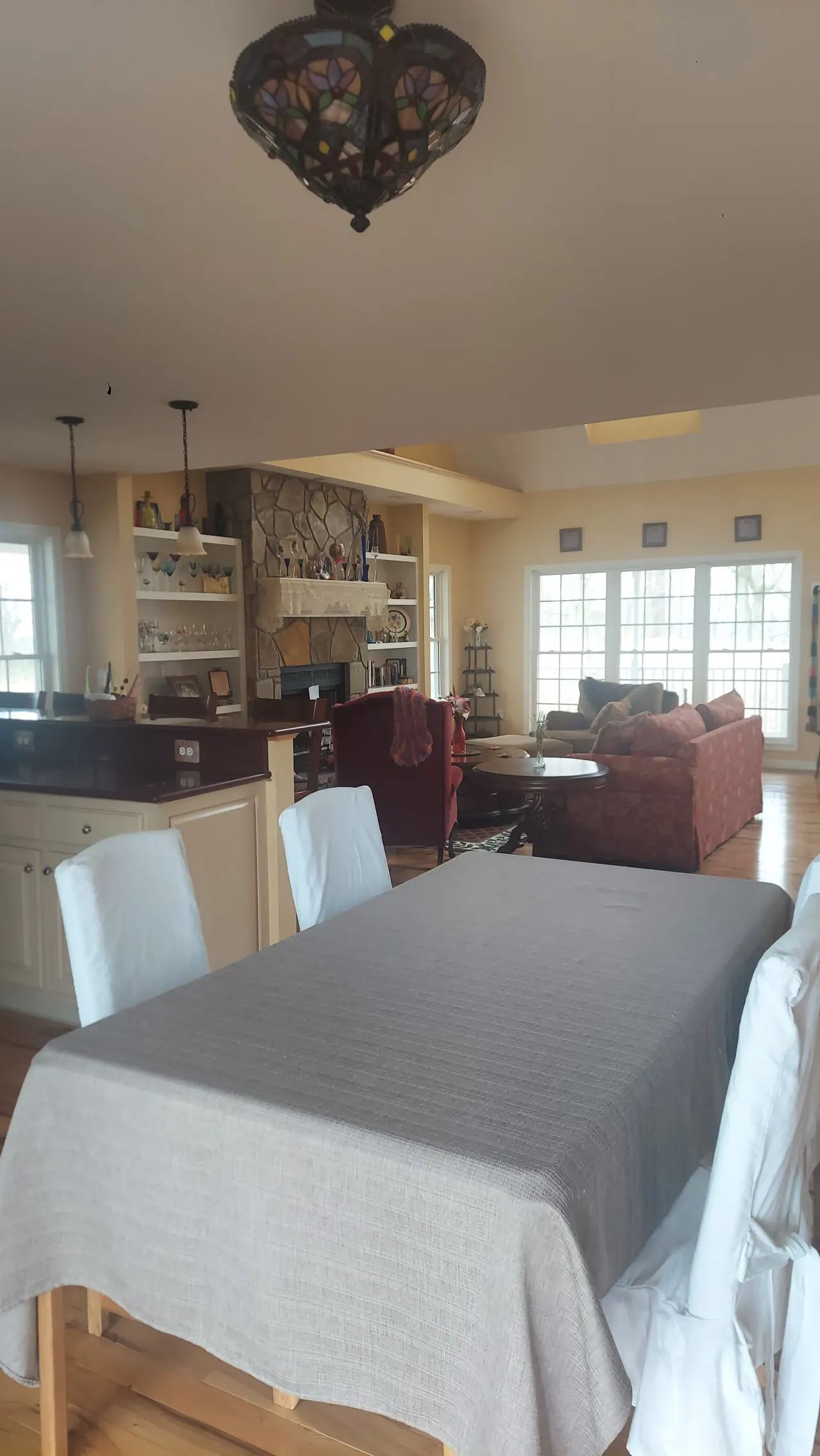 Molly’s Manor – Unwind, Gather & Breathe in the Lake Views 13