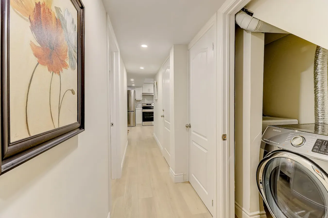 The Cozy Nest – 2BR Getaway Free Parking 6