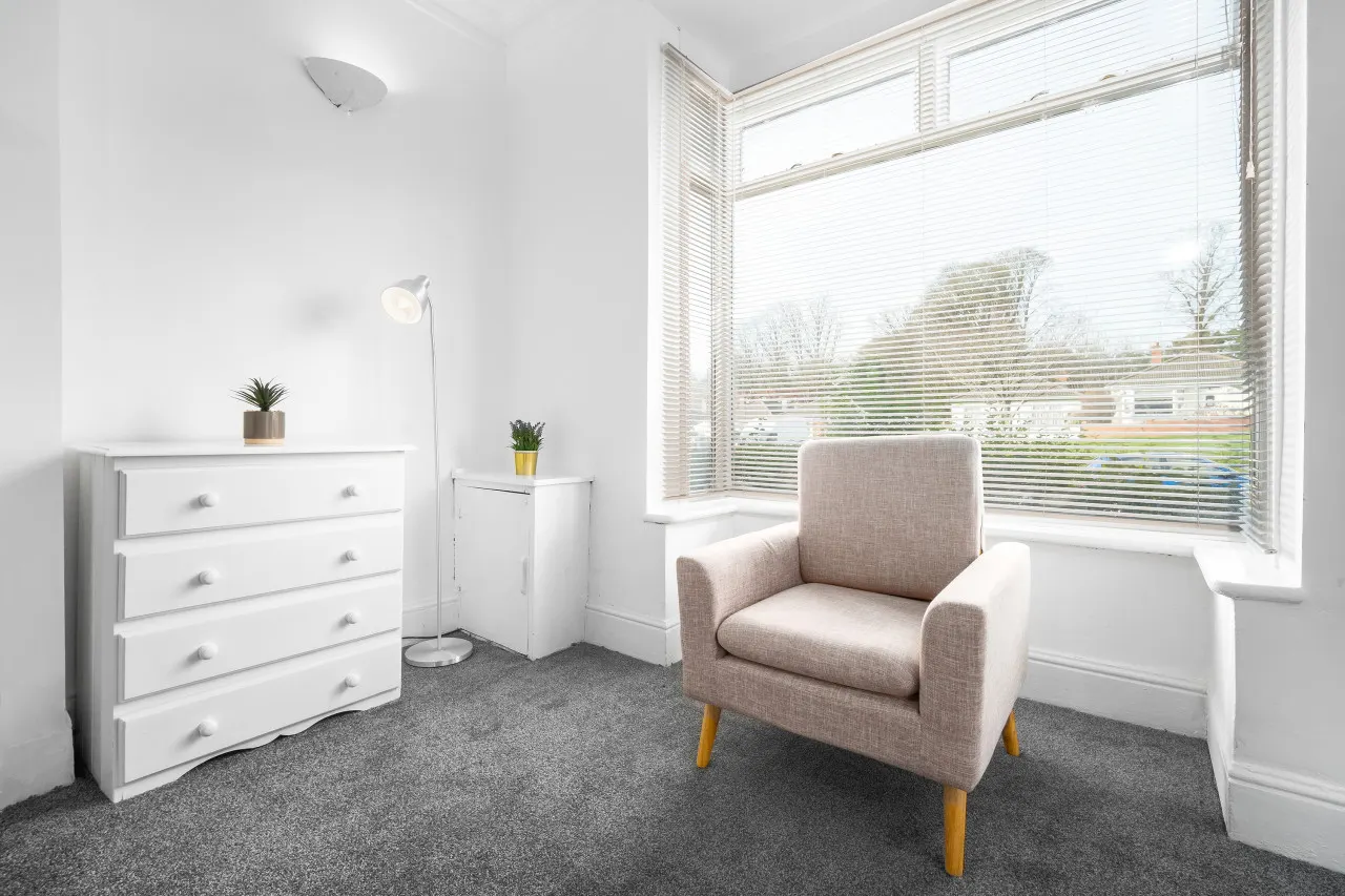 Two Bed House - Courtyard - Parking - Harborne 19