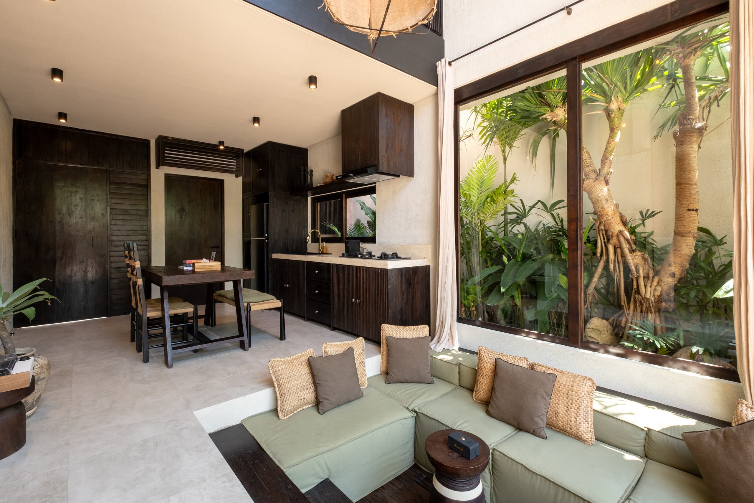 Bedouin: Tropical 1BR Loft w/Pool in Pererenan 8