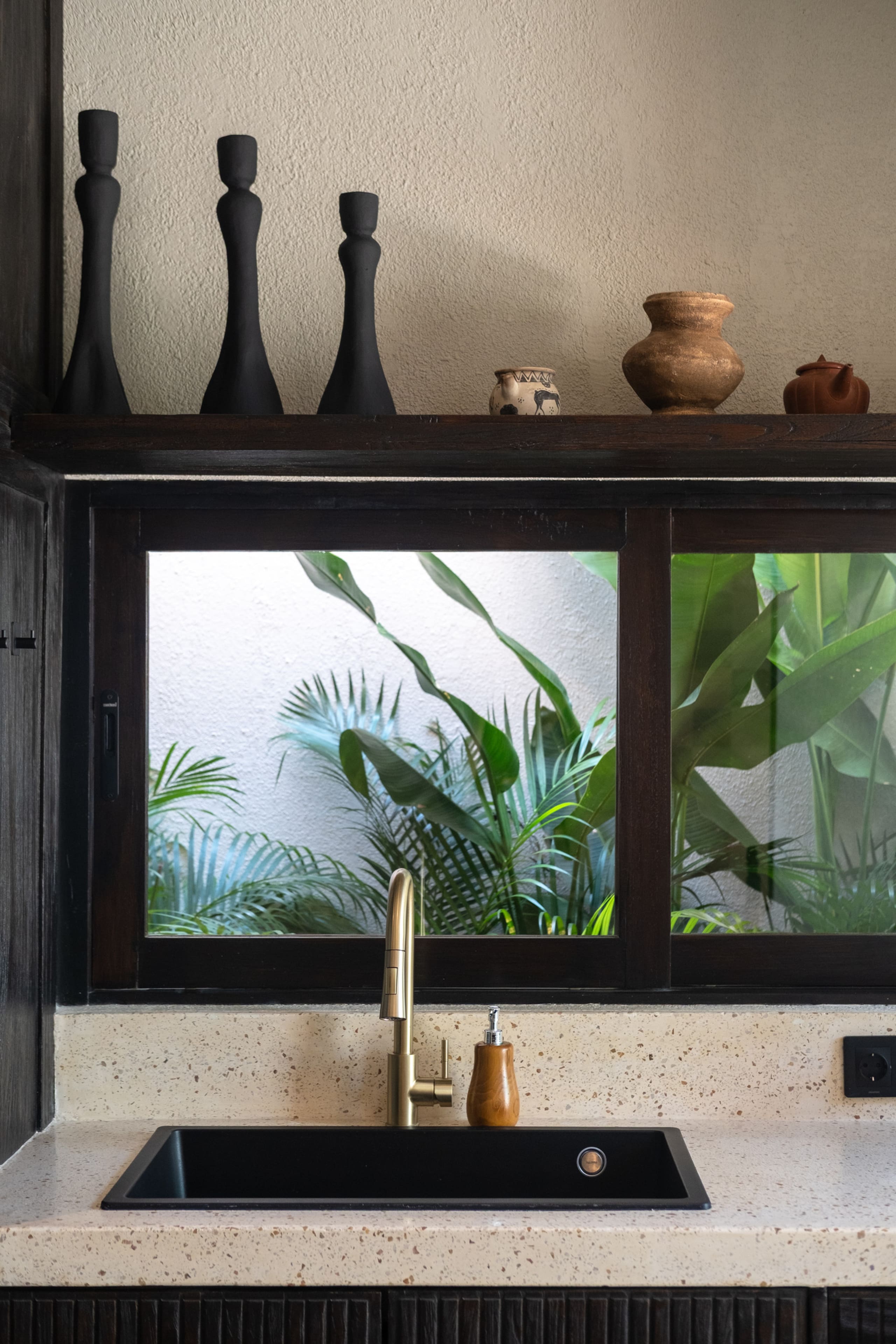 Bedouin: Tropical 1BR Loft w/Pool in Pererenan 15