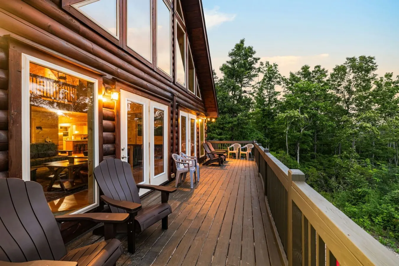 Luxury Cabin, Theater, Hot Tub, Fire Pit 6