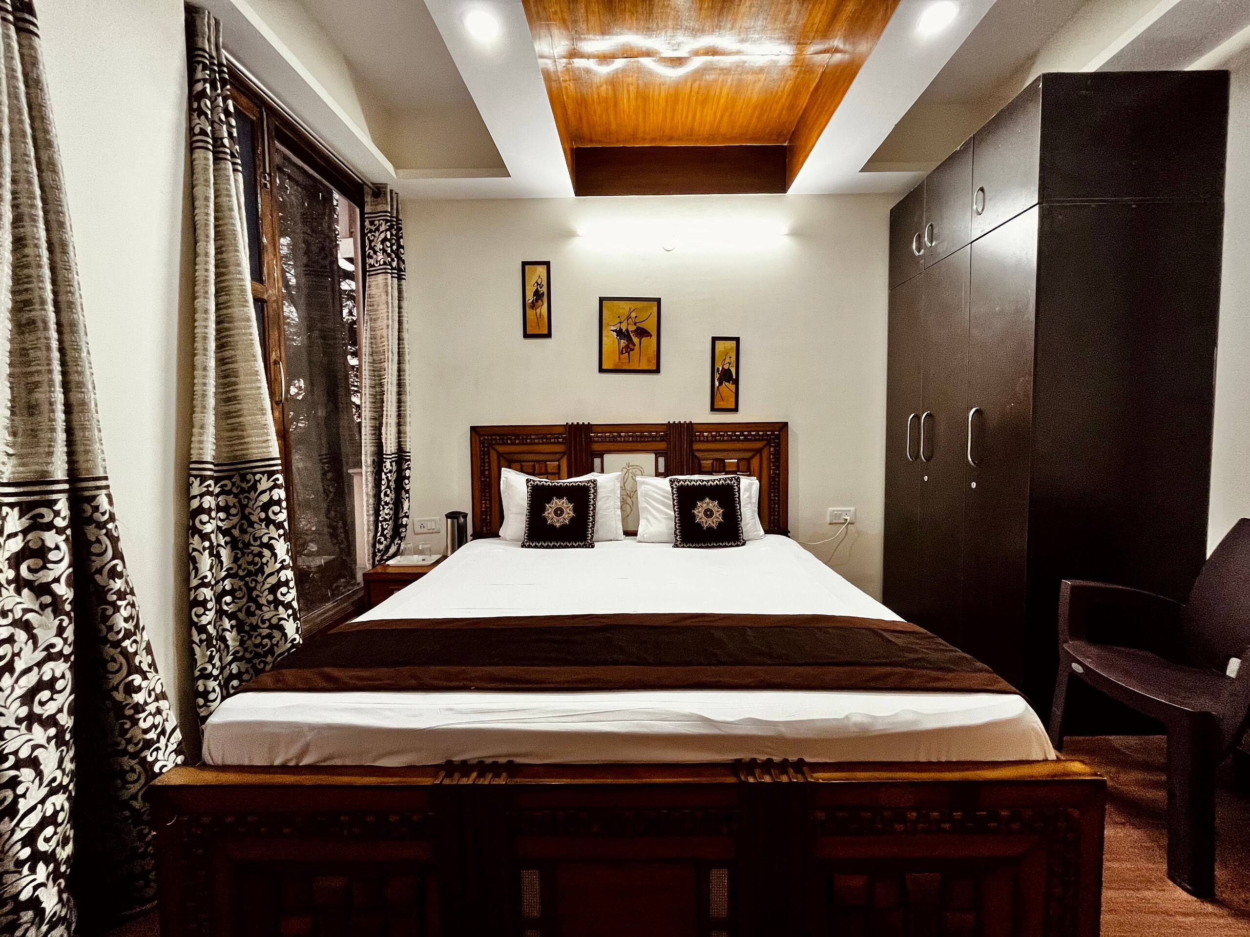 Cedar View Home- 2BHK Claridge's Residency,Shimla 17