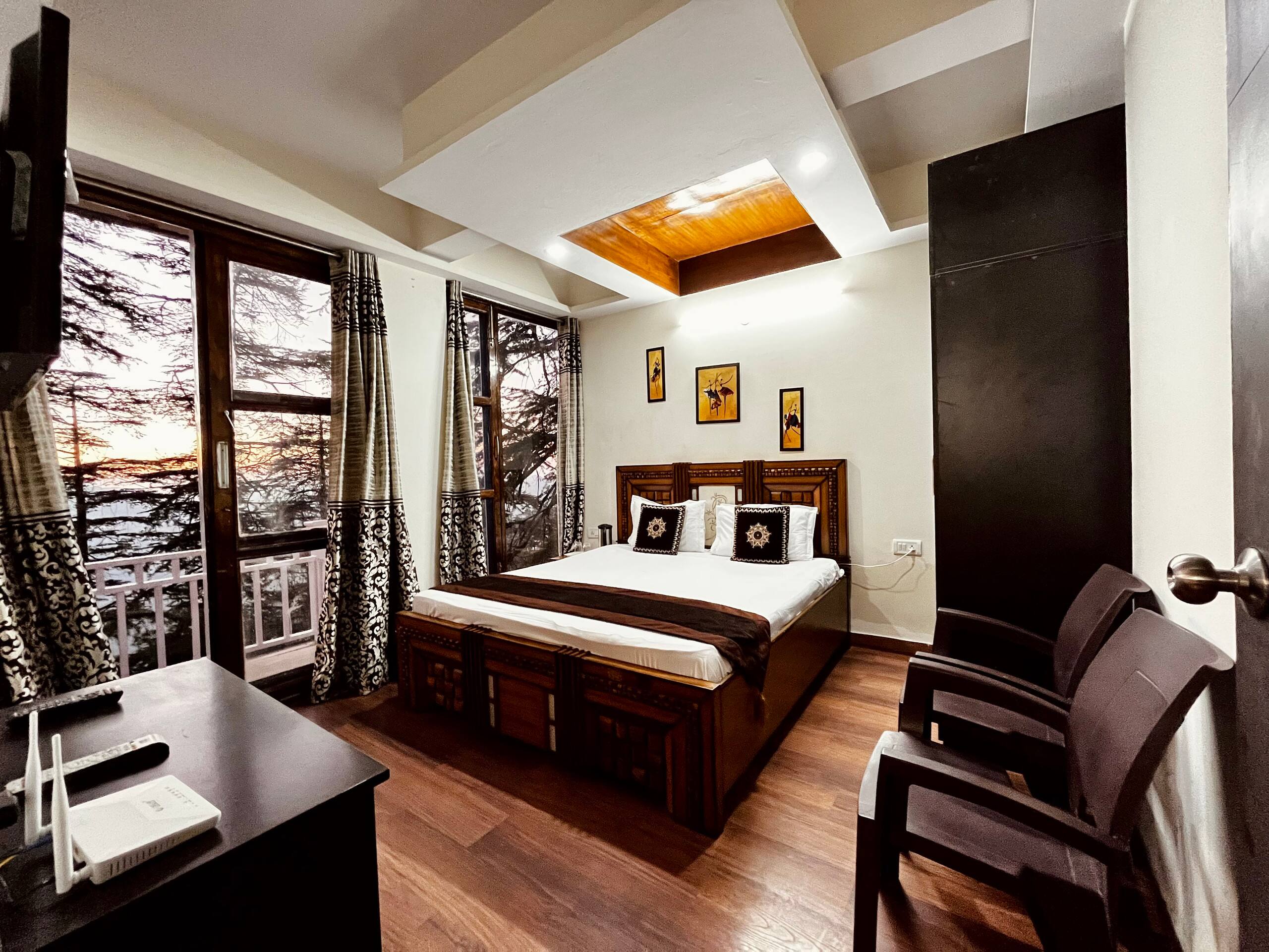 Cedar View Home- 2BHK Claridge's Residency,Shimla 16