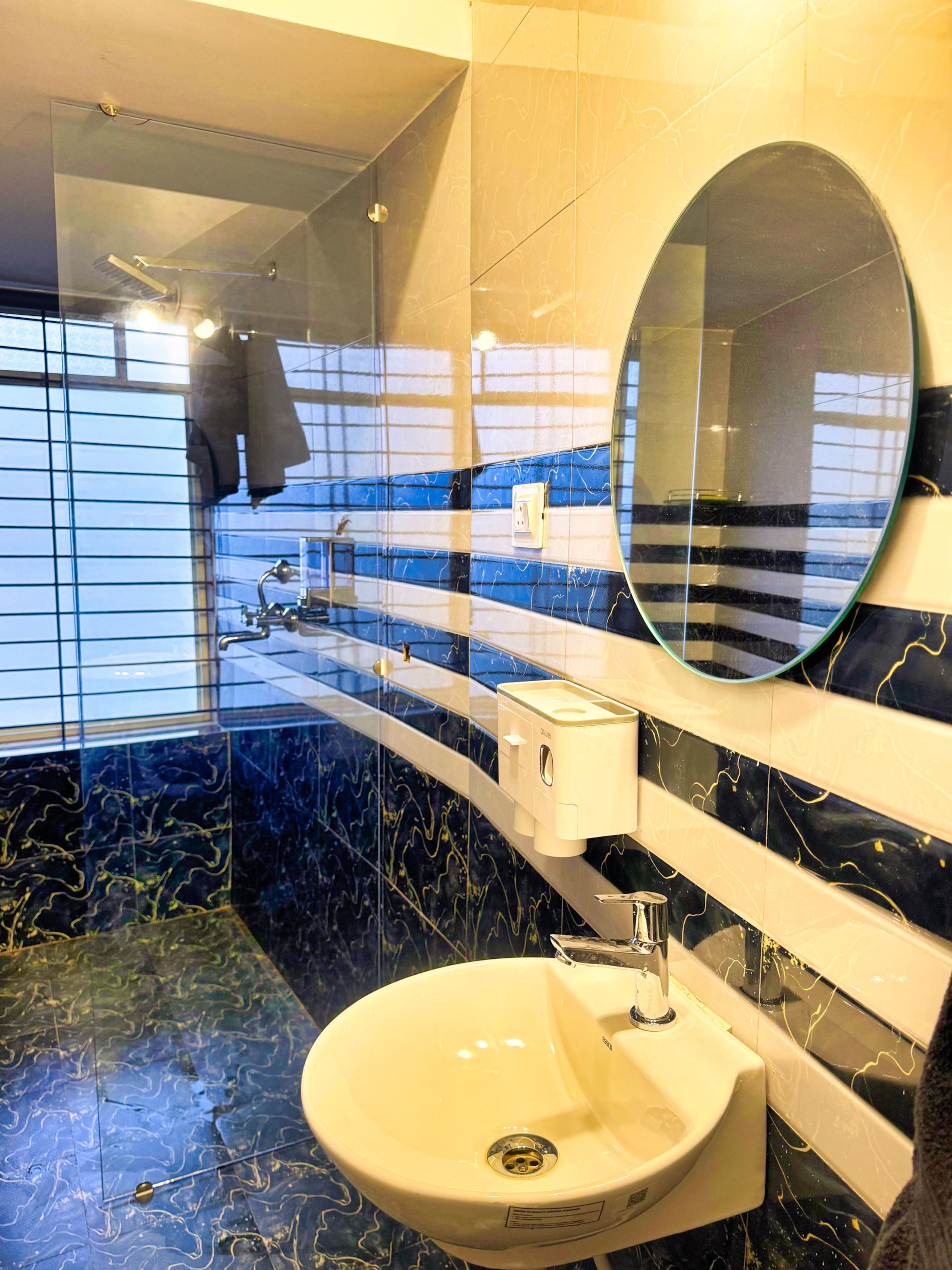 Riverfront house | LivLig.stays |15 min to anjuna 15