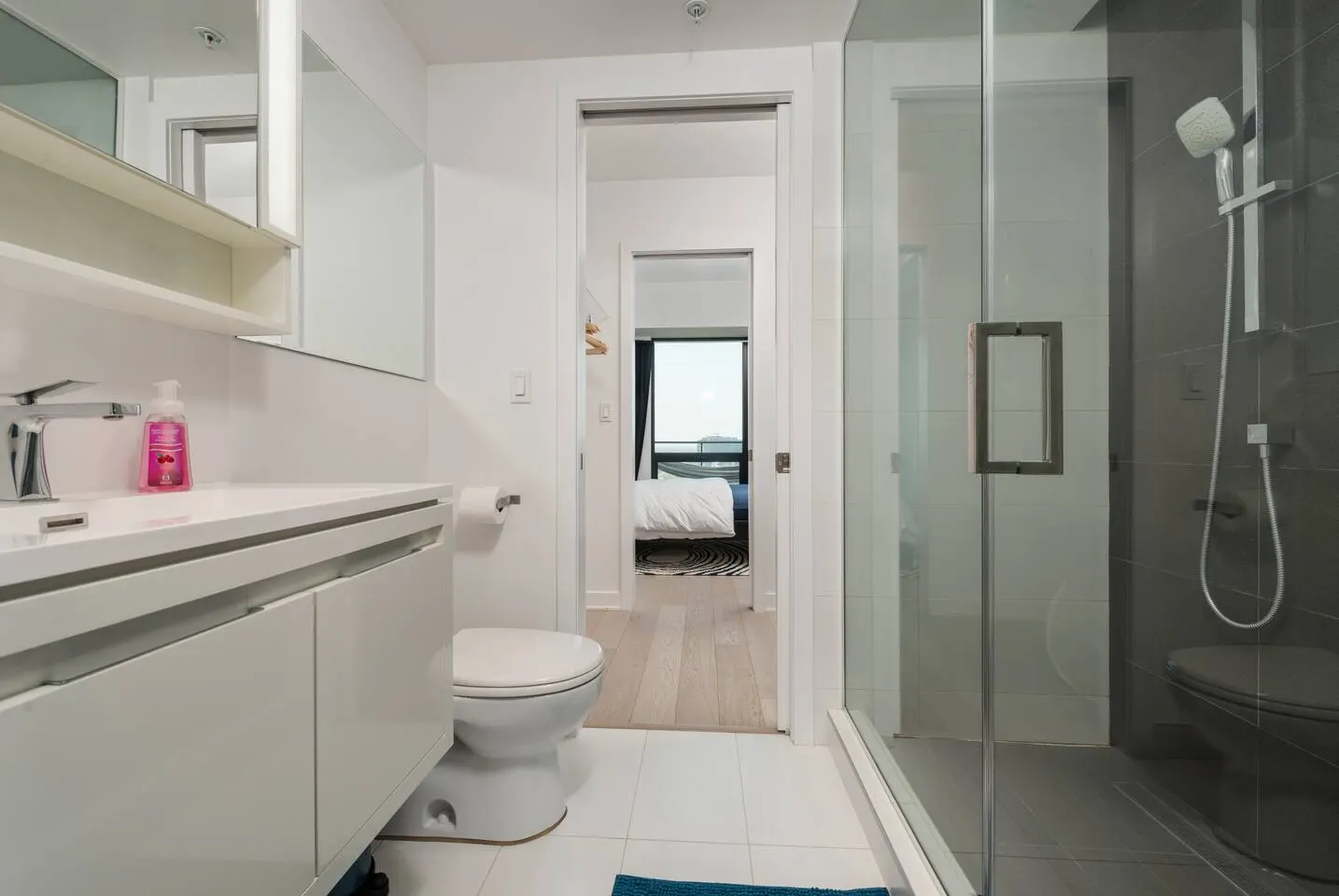 FurnishedMTL - Tour Des Canadiens Luxury Flat 17