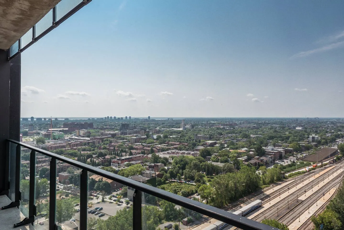 FurnishedMTL - Tour Des Canadiens Luxury Flat 18