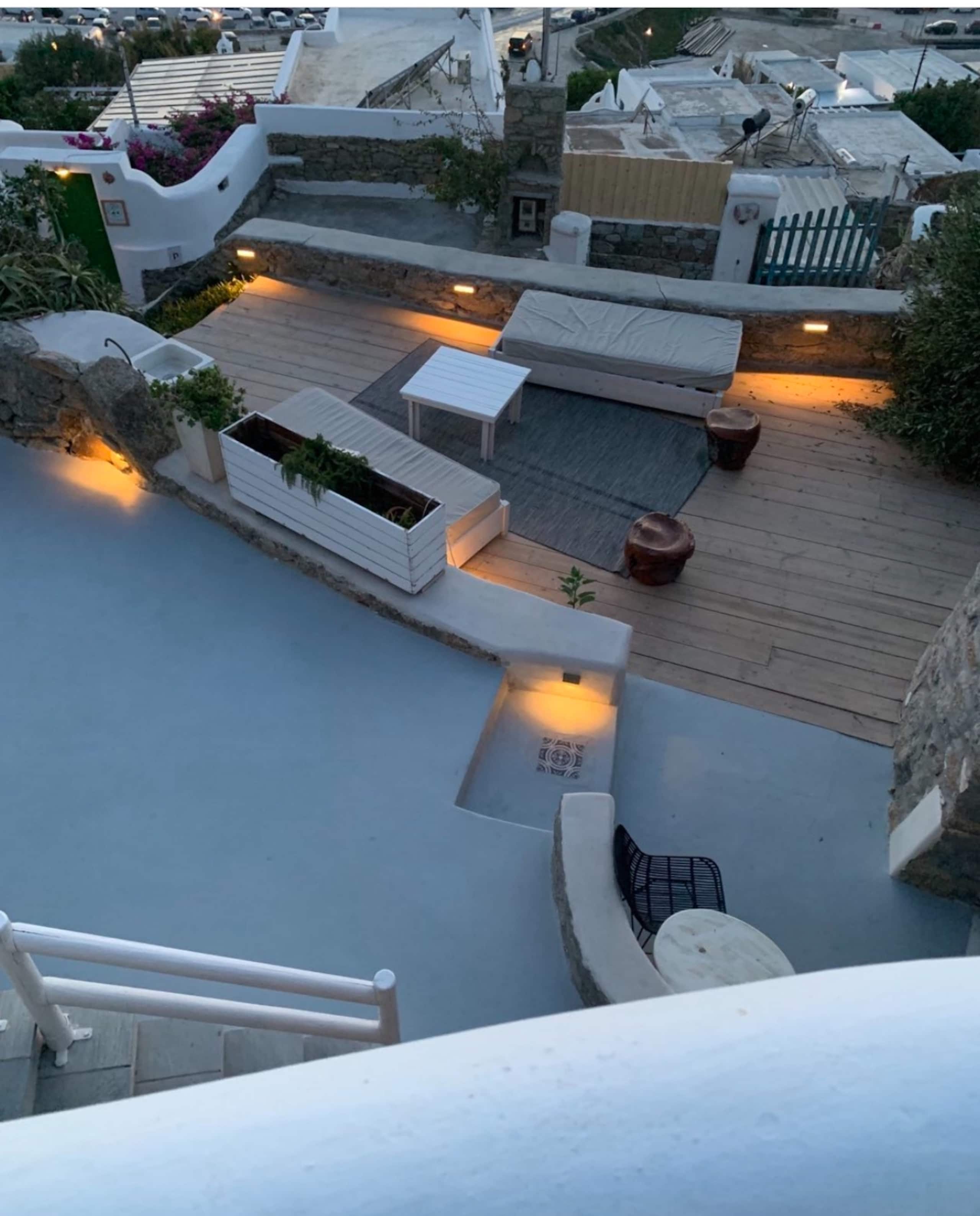 Mykonos central style 28