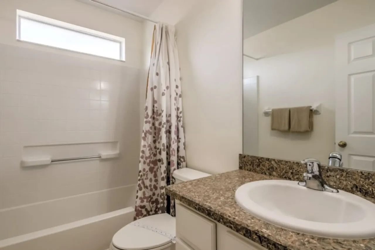 Palm Breeze Villa 4-Bedroom, 2-Storey Home with Private Pool 13