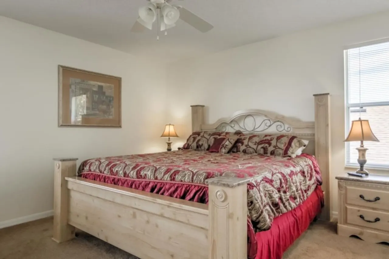 Palm Breeze Villa 4-Bedroom, 2-Storey Home with Private Pool 15