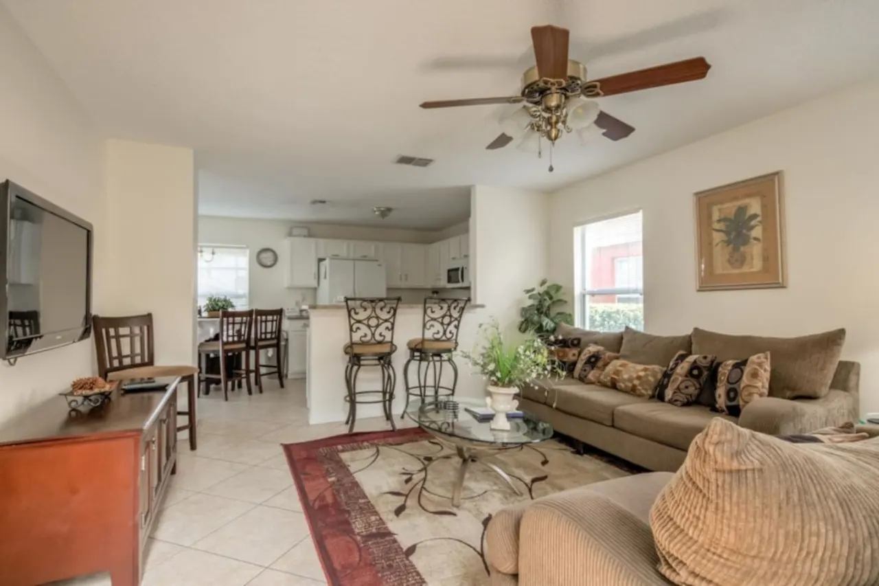 Palm Breeze Villa 4-Bedroom, 2-Storey Home with Private Pool 5