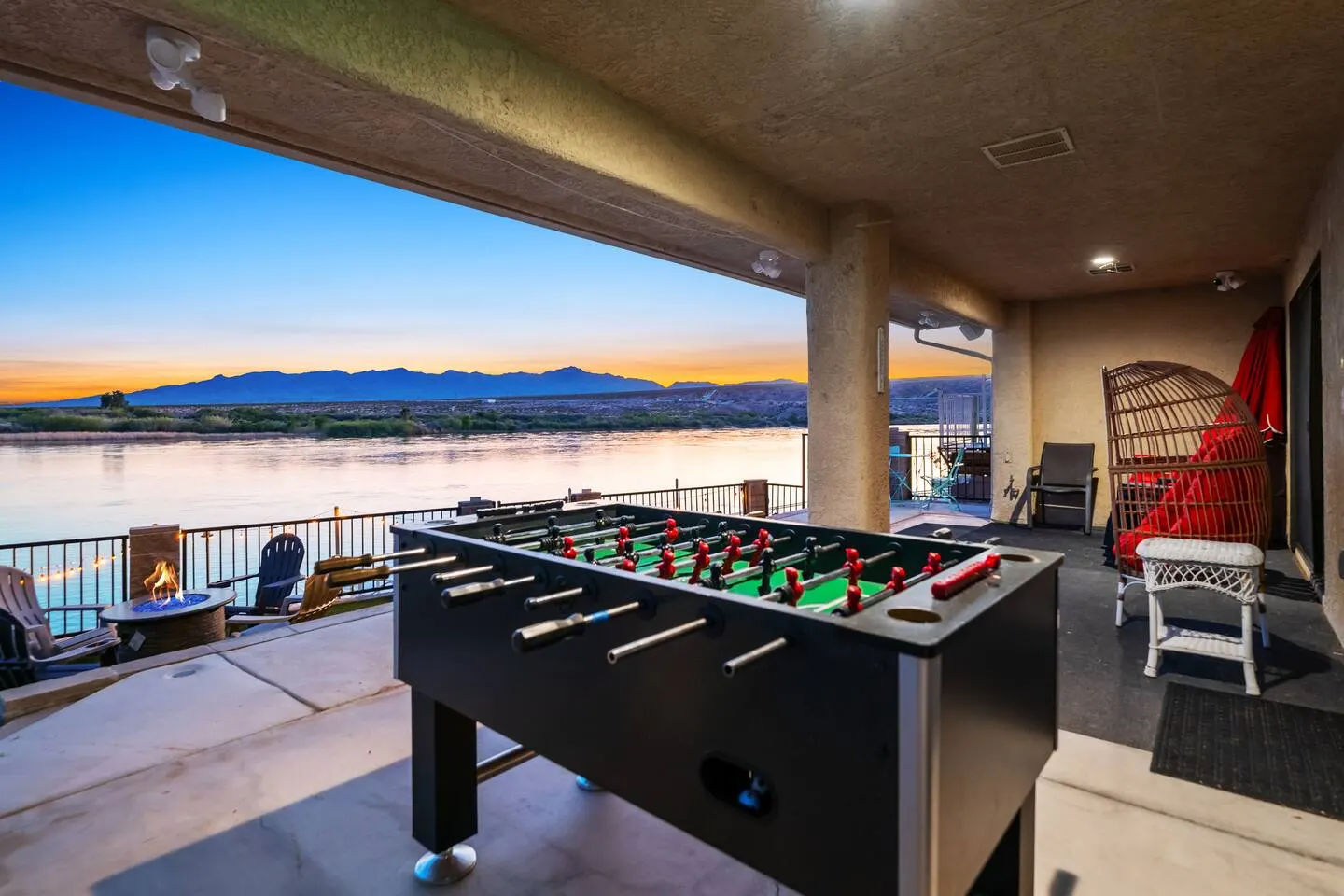 Waterfront | Dock | Sleeps 8 | Views | Foosball — photo 5