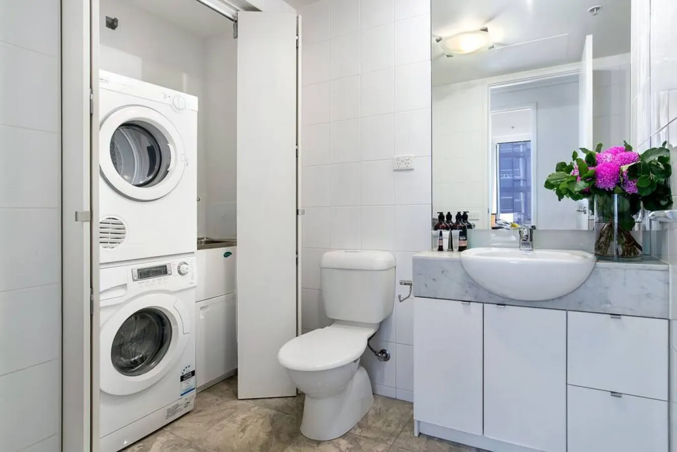 Alexa: 2 Bed, 2 Bath Apartment 17