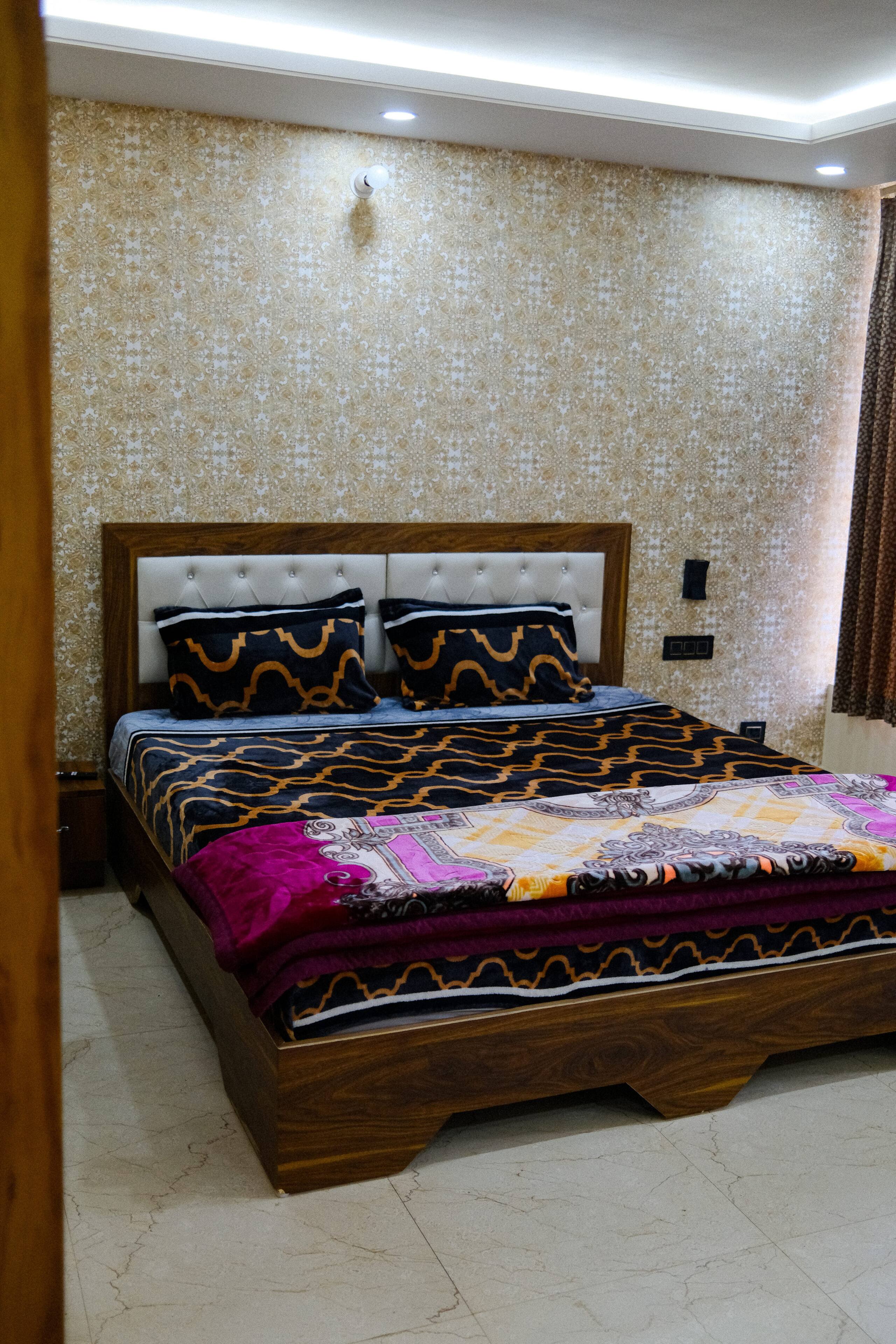 Private hilltop homestay on a Himachal ridge 21