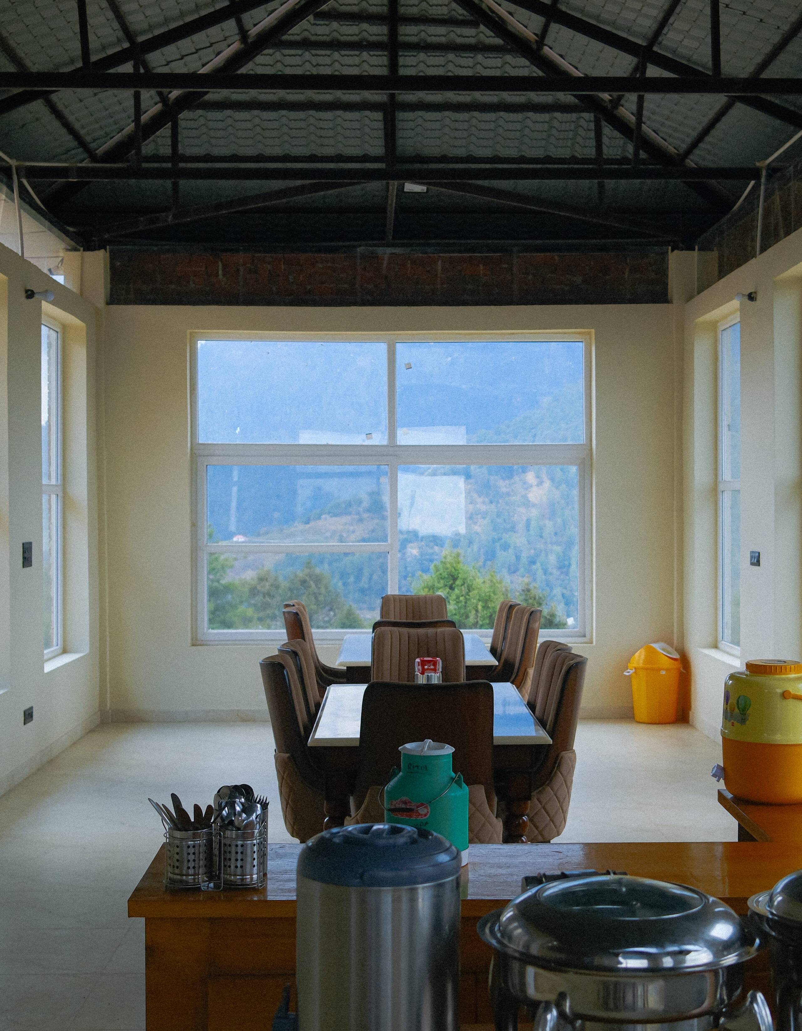 Private hilltop homestay on a Himachal ridge 5