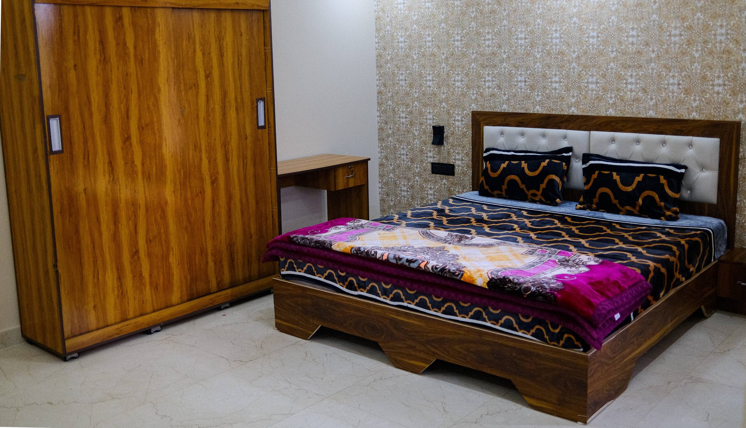 Private hilltop homestay on a Himachal ridge 22
