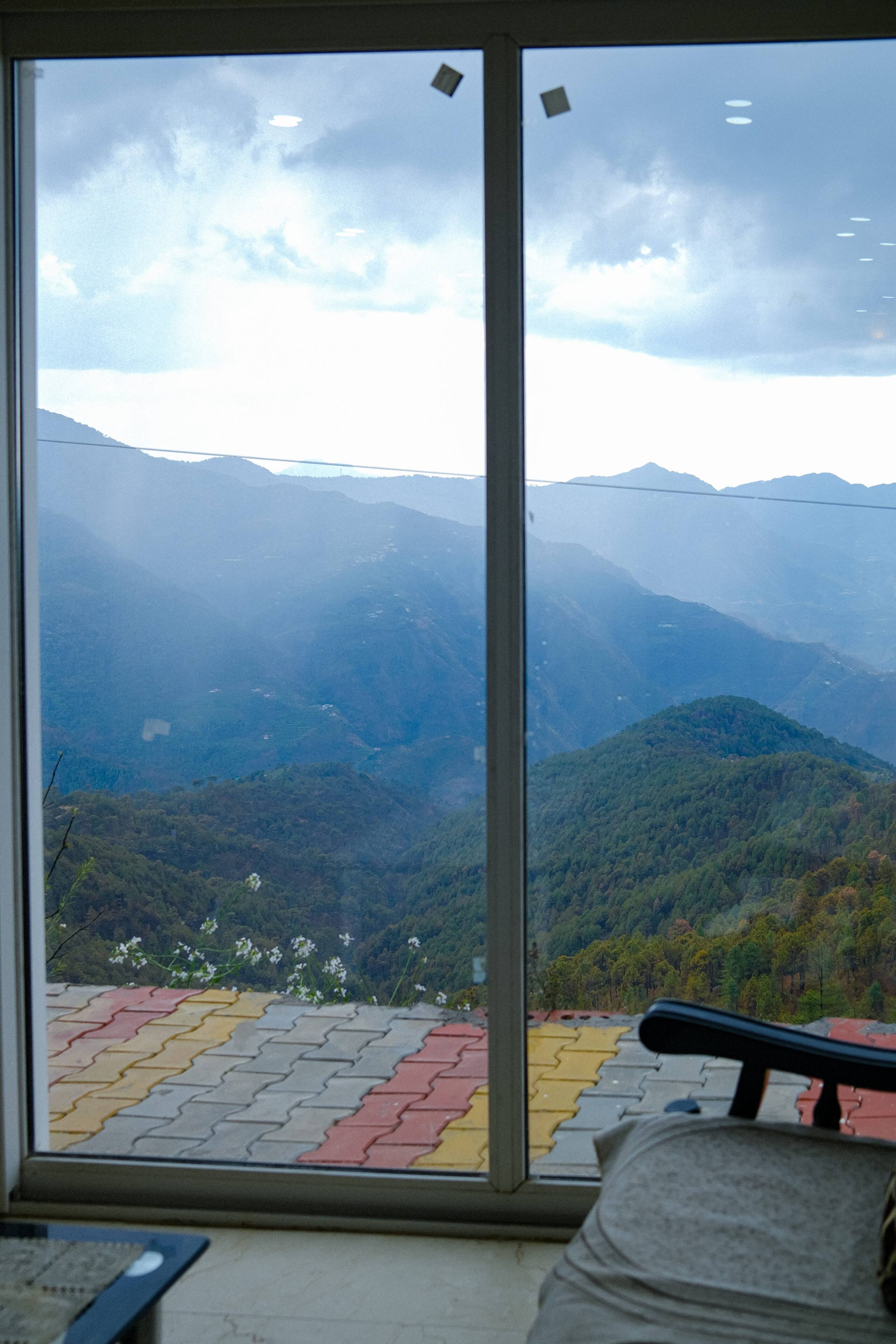 Private hilltop homestay on a Himachal ridge 31