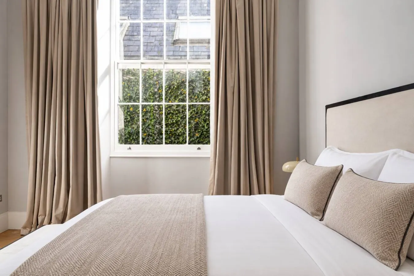 Belgravia 4-Bed Tennis Court & Garden Access 19