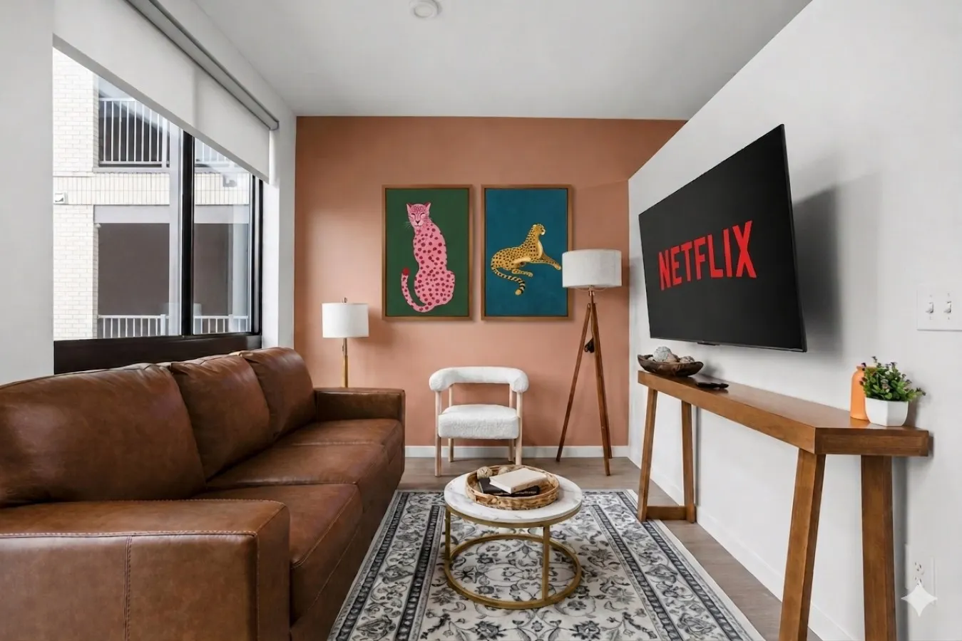 Super Luxury Condo | Mass Ave | Pool+Gym+Lounge