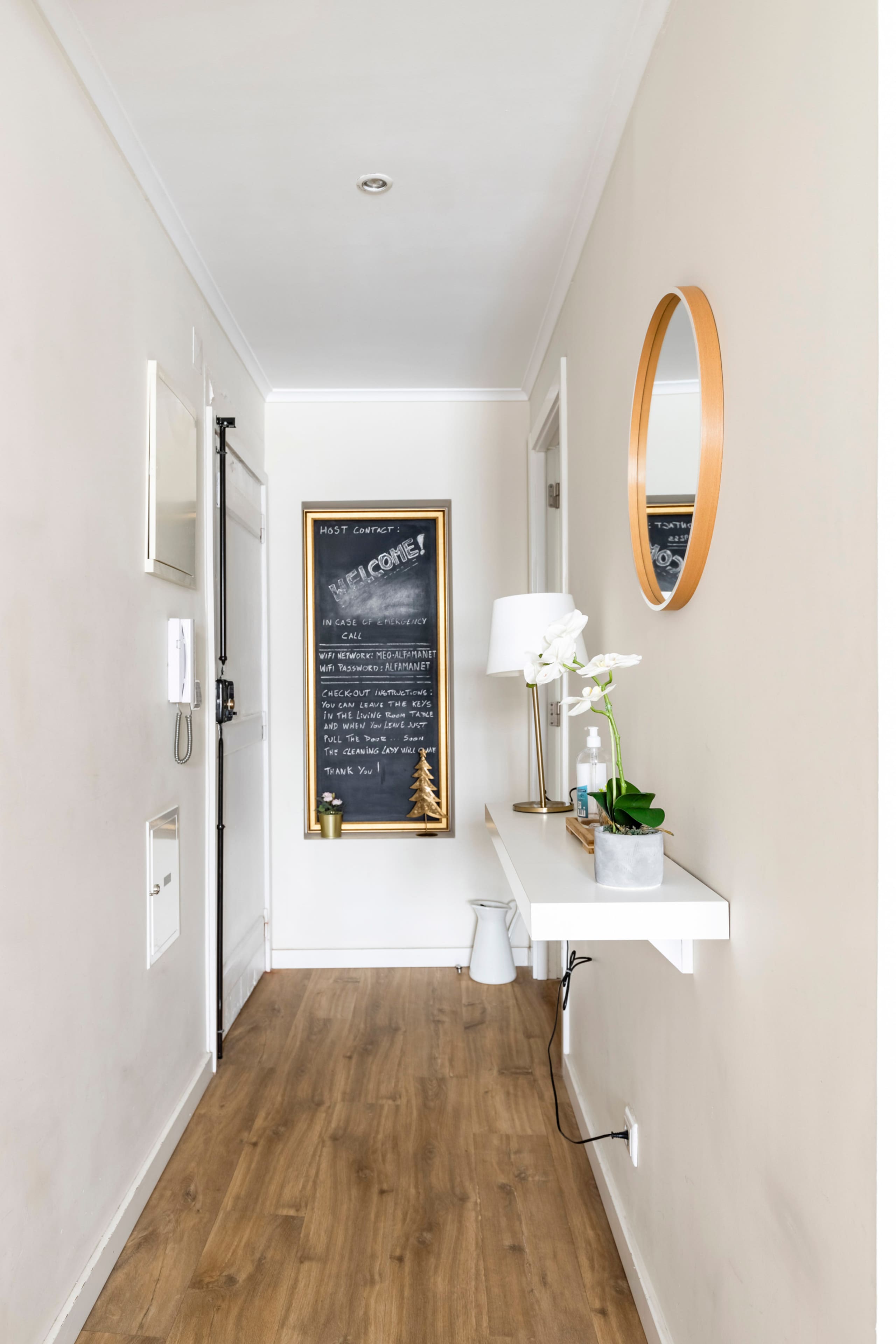 Charming Mezzanine Alfama. Design Apartment 18
