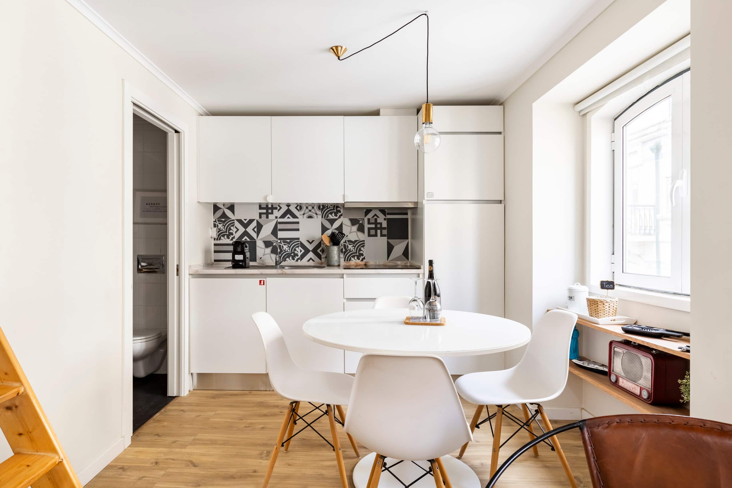 Charming Mezzanine Alfama. Design Apartment — photo 3