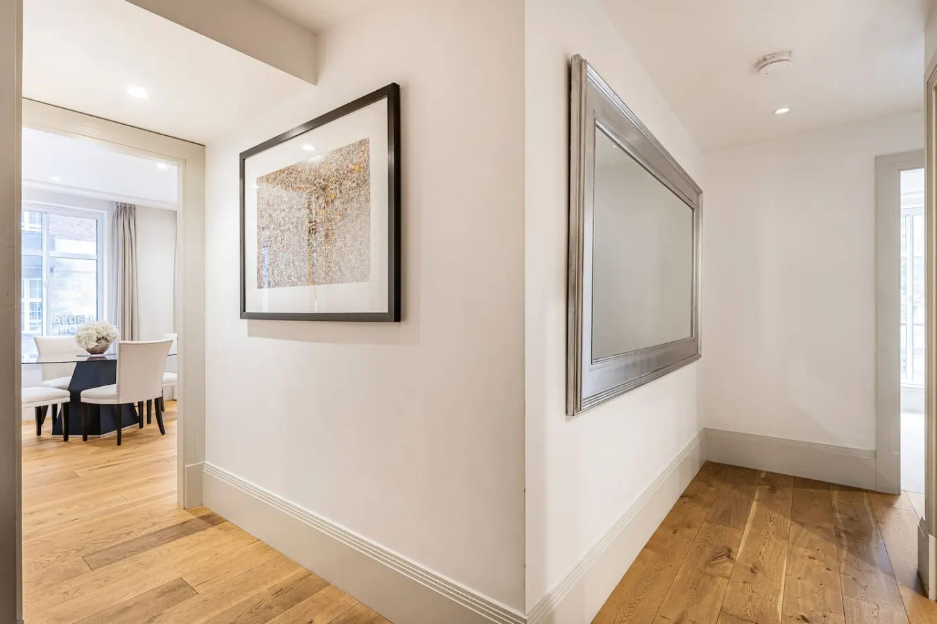 Mayfair 2-Bed 24hr Concierge & Hyde Park Views 17