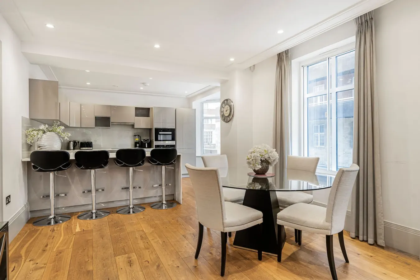 Mayfair 2-Bed 24hr Concierge & Hyde Park Views 6