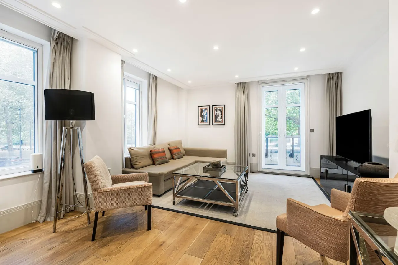 Mayfair 2-Bed 24hr Concierge & Hyde Park Views 7