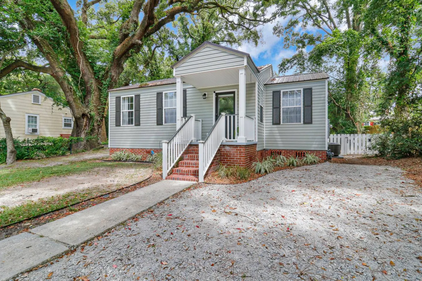 Stunning Beaufort Cottage Near MCRD w/ Beach Pass! — photo 2
