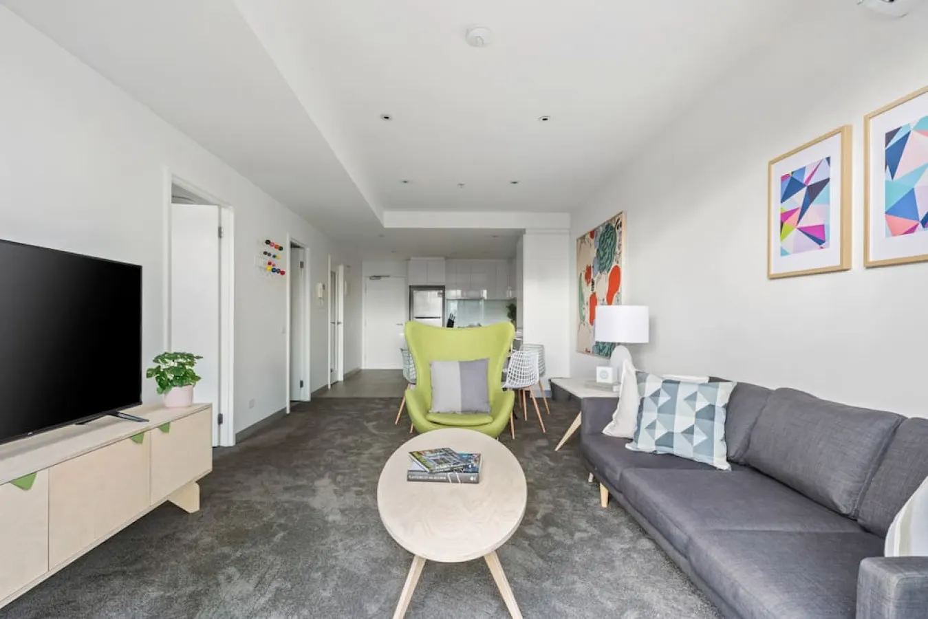 Lara: 2 Bed, 1 Bath Apartment 7