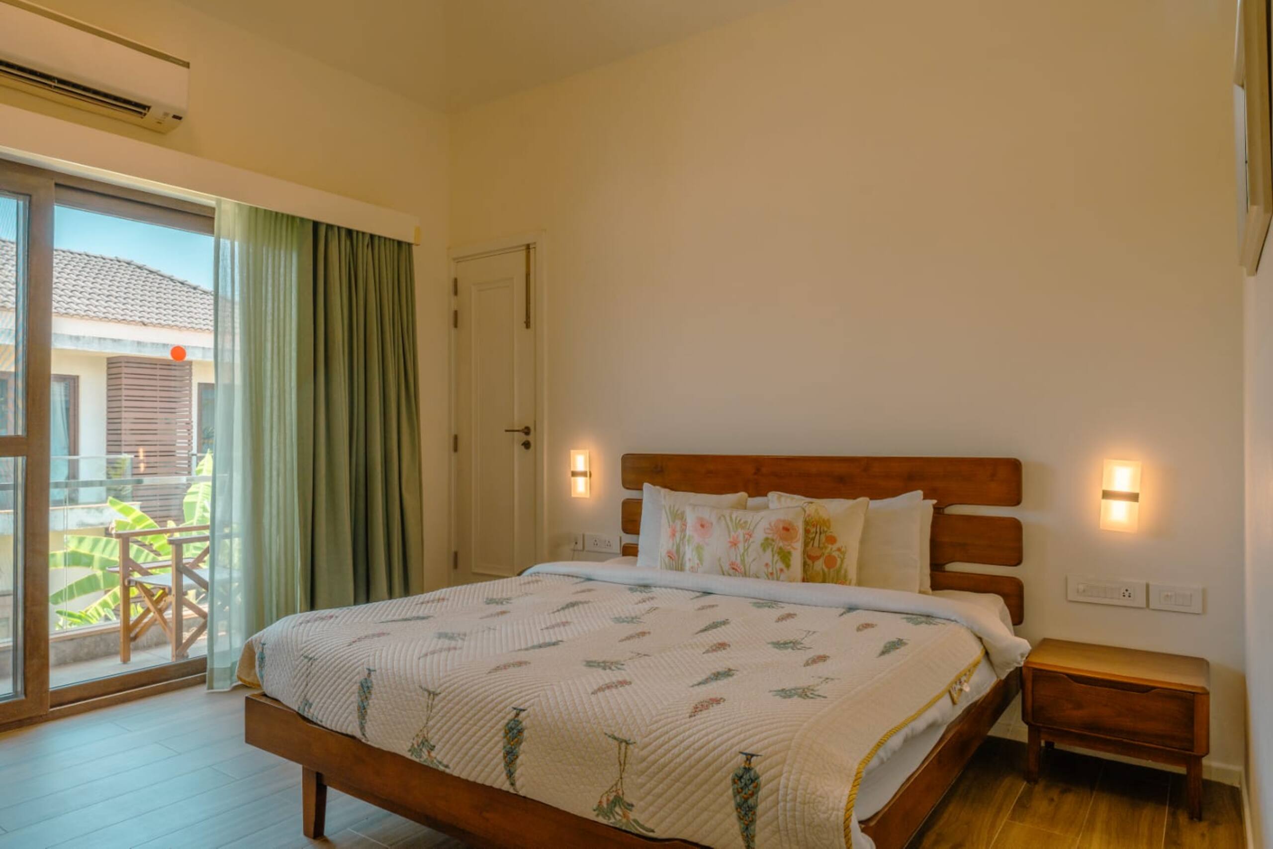 Stunning 4BHK | Pvt Pool | 10 min to Anjuna Beach 12