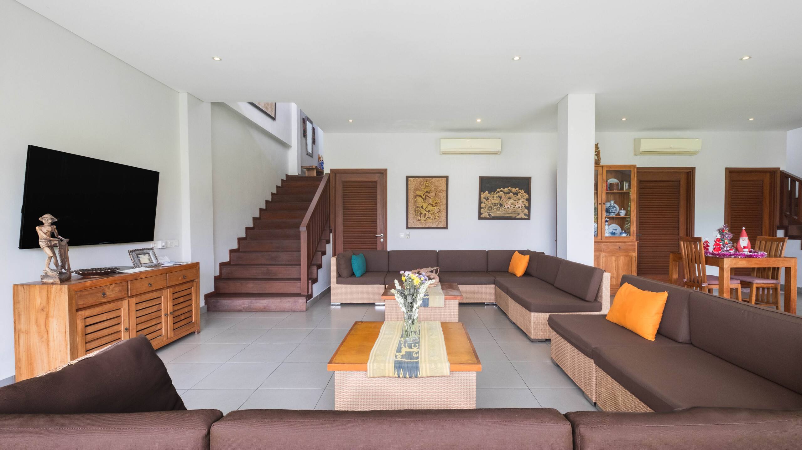 Canggu Best Deal! Spacious & Tropical Villa 14