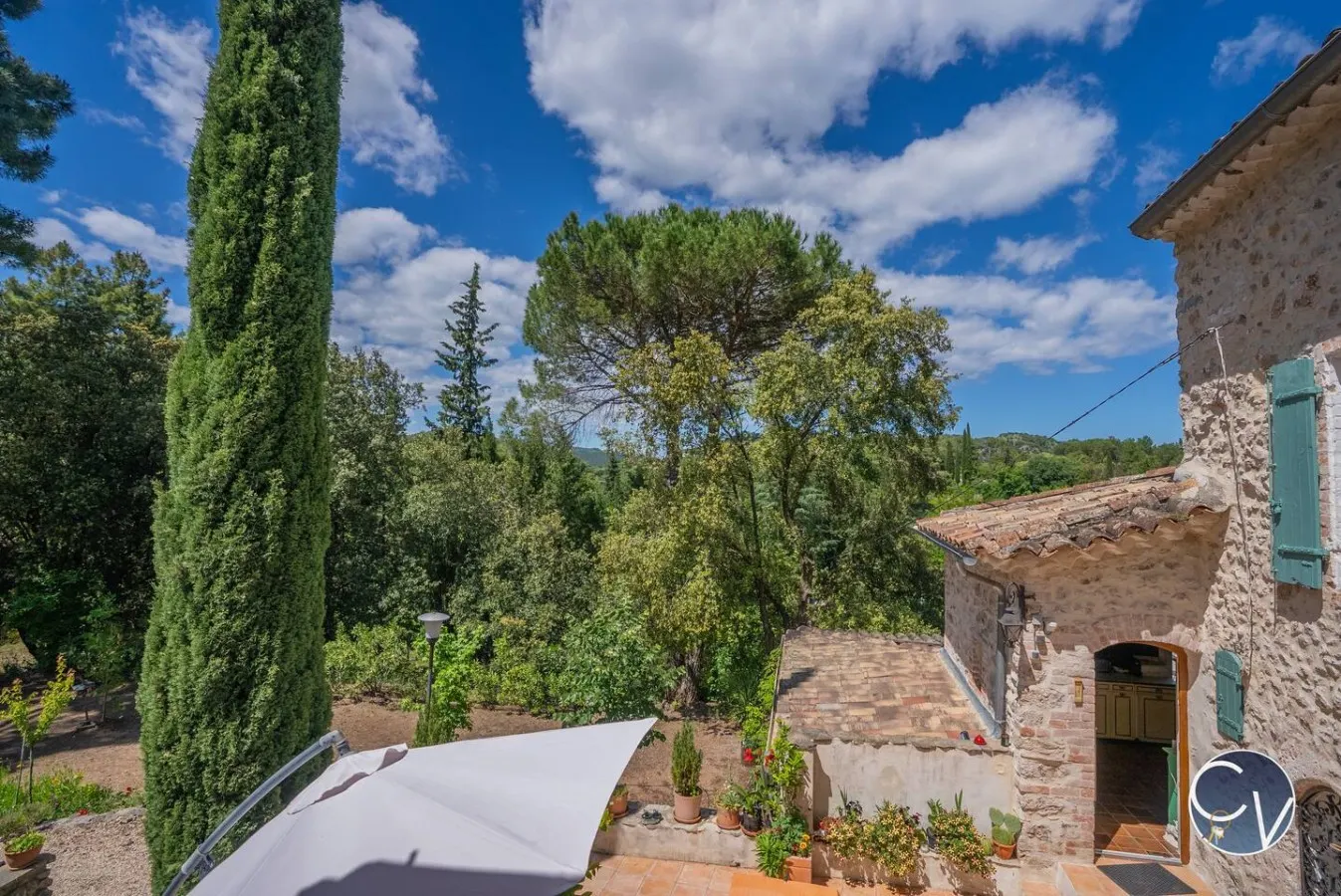 Superbe Mas Cévenol, piscine au cœur de la nature 16