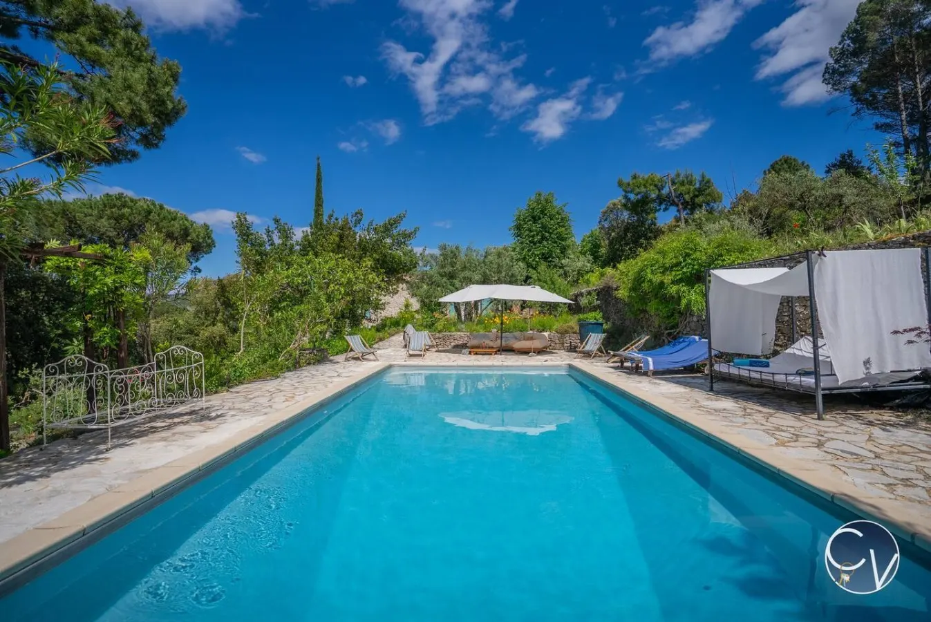 Superbe Mas Cévenol, piscine au cœur de la nature — photo 3