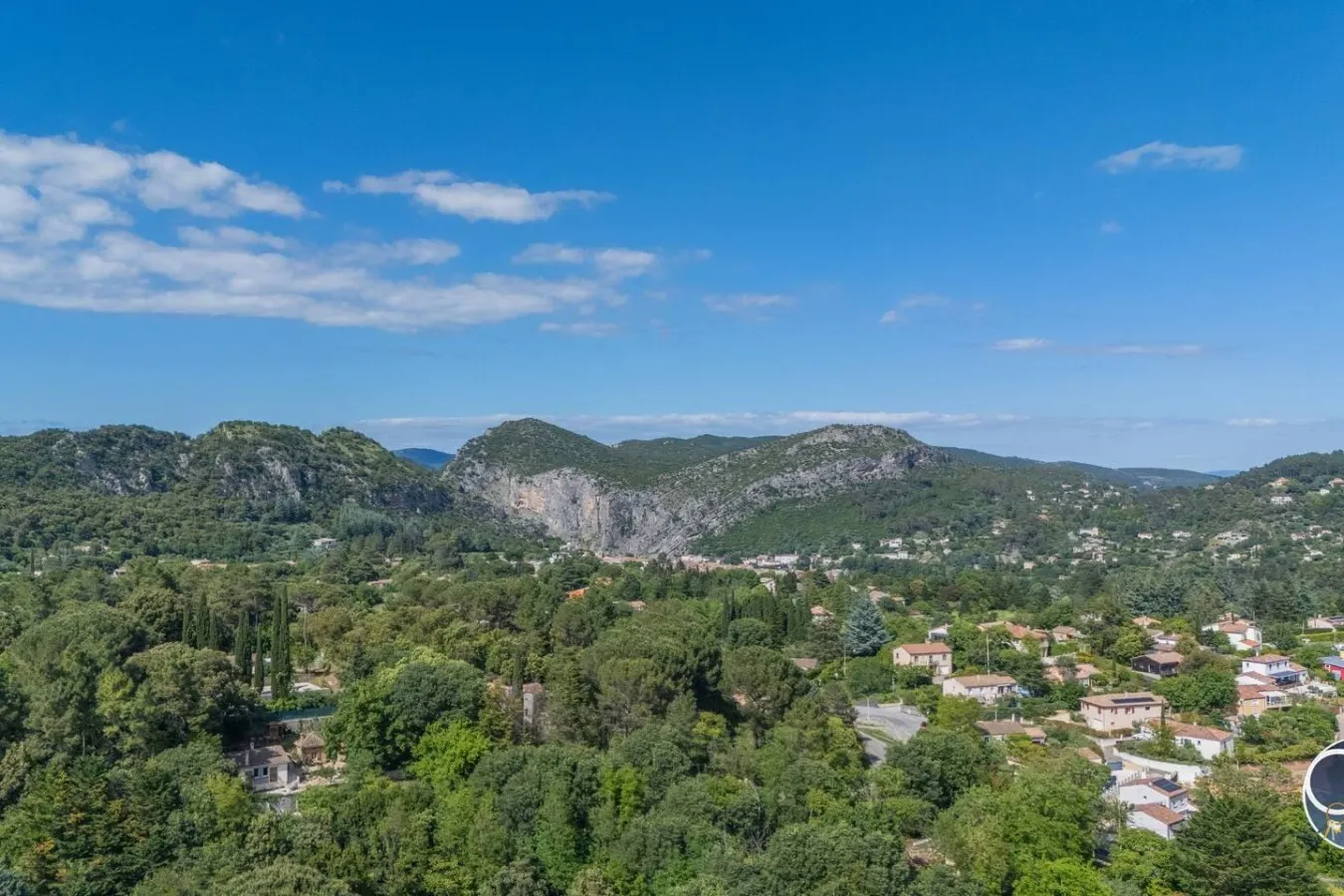 Superbe Mas Cévenol, piscine au cœur de la nature 8
