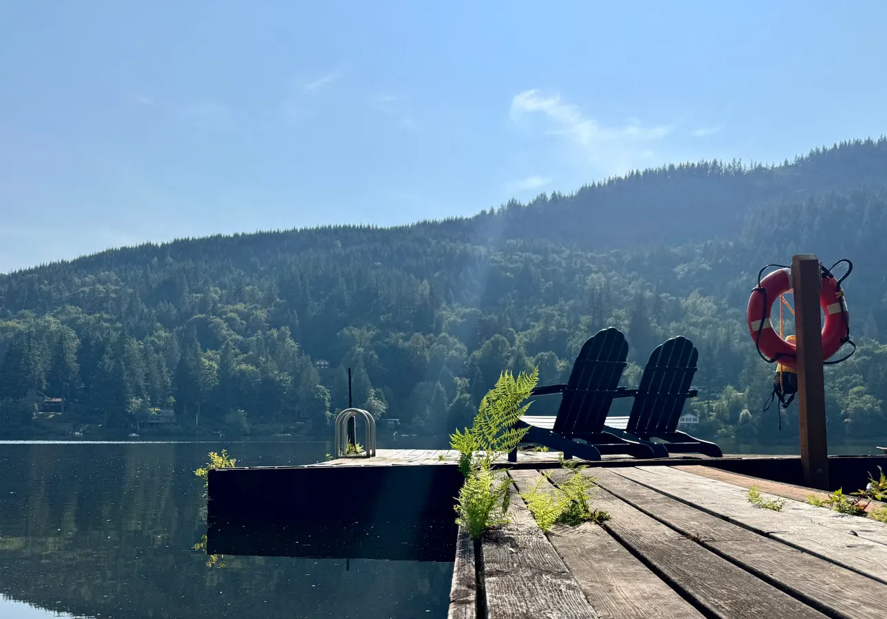 Lakeside Cabin w/ Dock, Boats & Stunning Views — photo 2