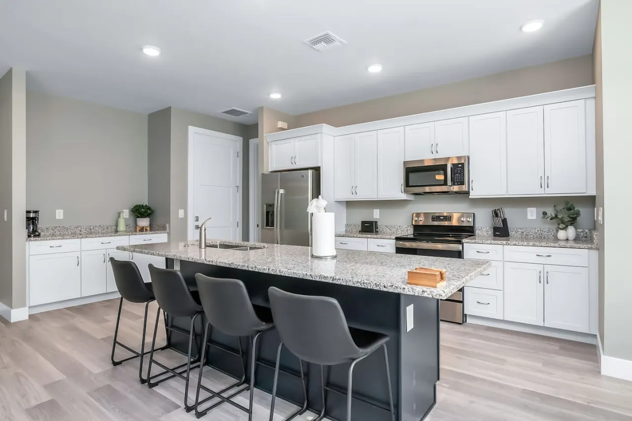 Sea La Vie Beach House 17