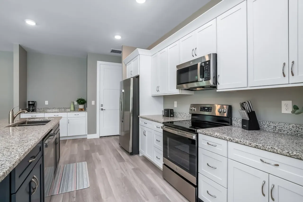 Sea La Vie Beach House 20