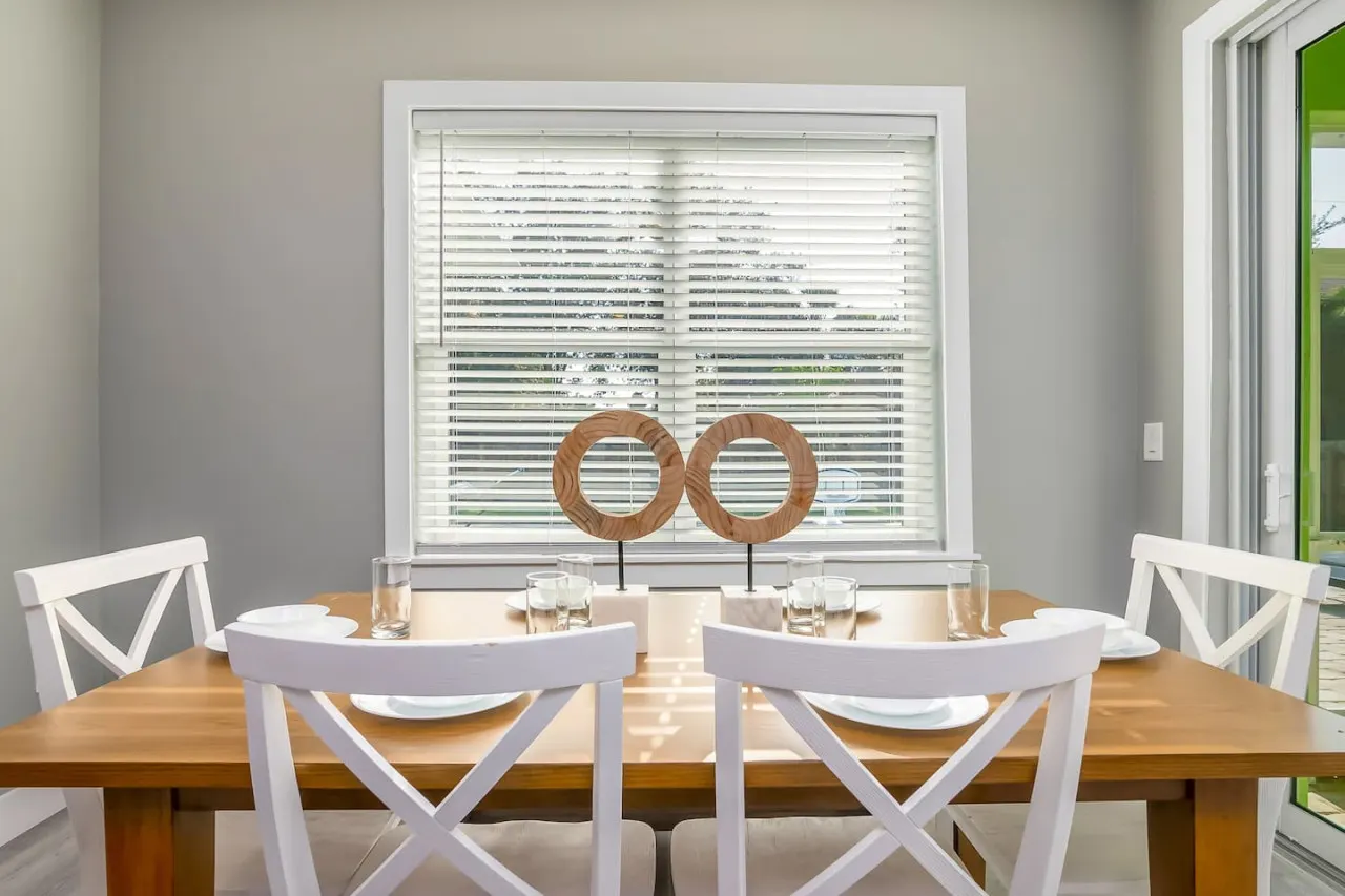 Sea La Vie Beach House 4