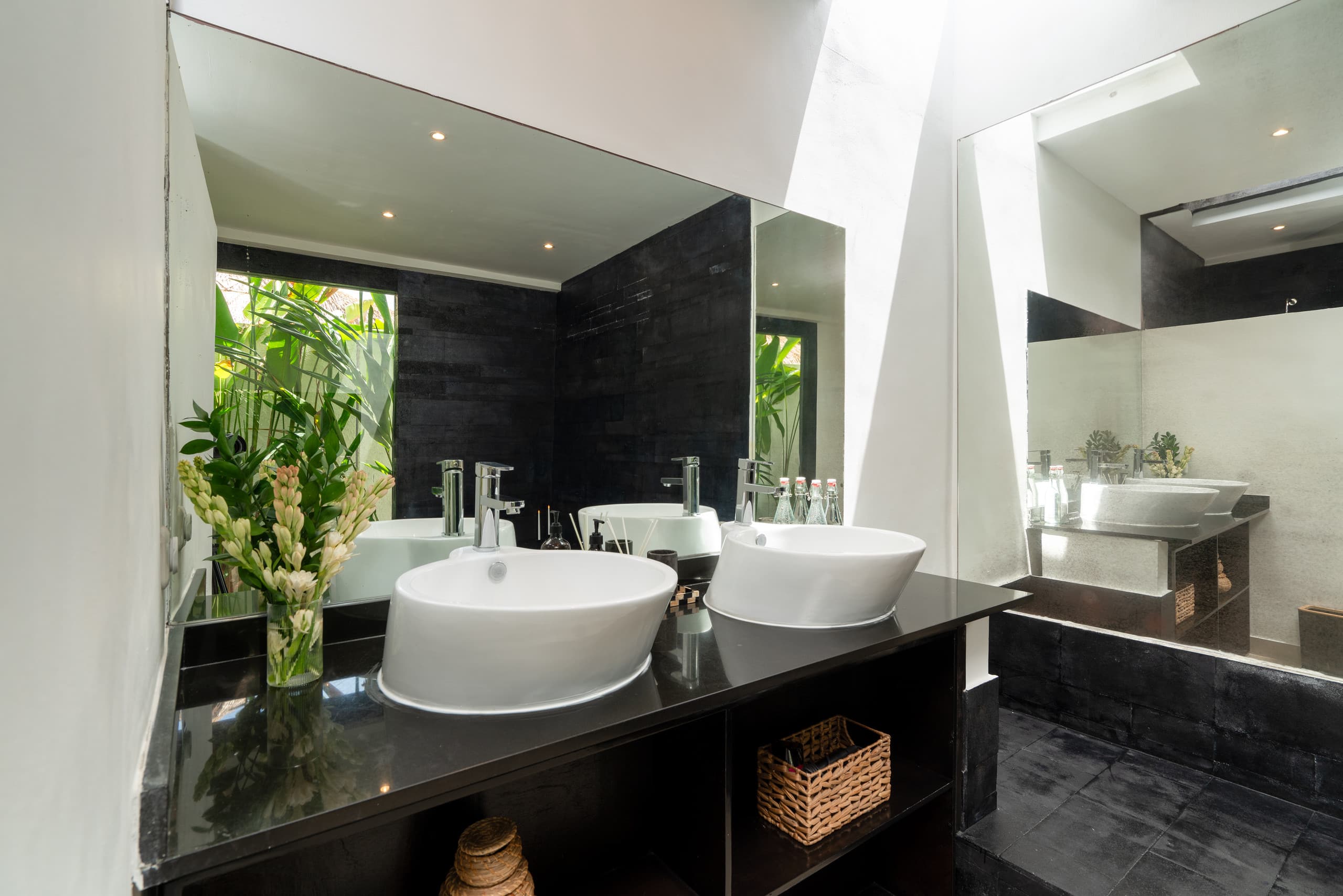 Tropical Boutique 2 BDR Villa in heart of Seminyak 16