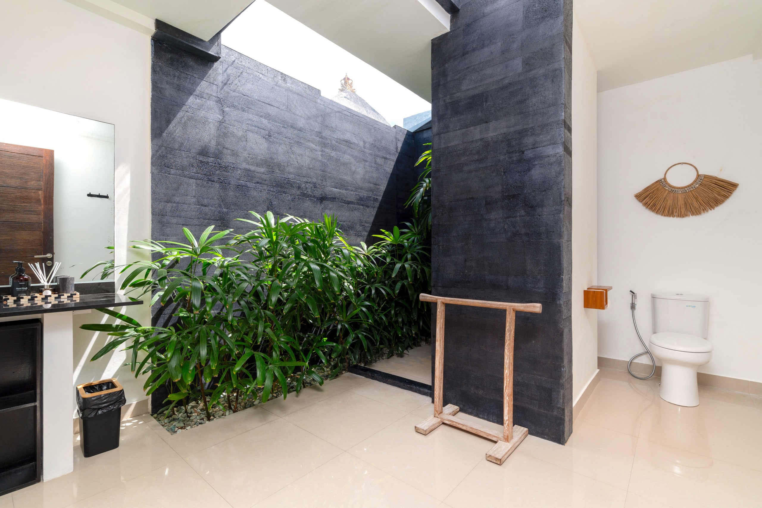 Tropical Boutique 2 BDR Villa in heart of Seminyak 25